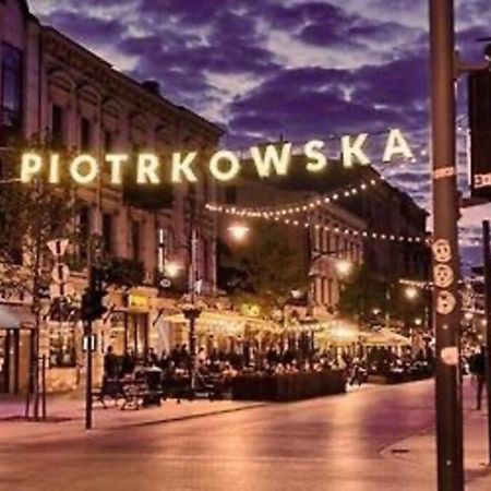 P-122 Piotrkowska Apartment. وودج المظهر الخارجي الصورة
