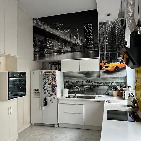 P-122 Piotrkowska Apartment. وودج المظهر الخارجي الصورة