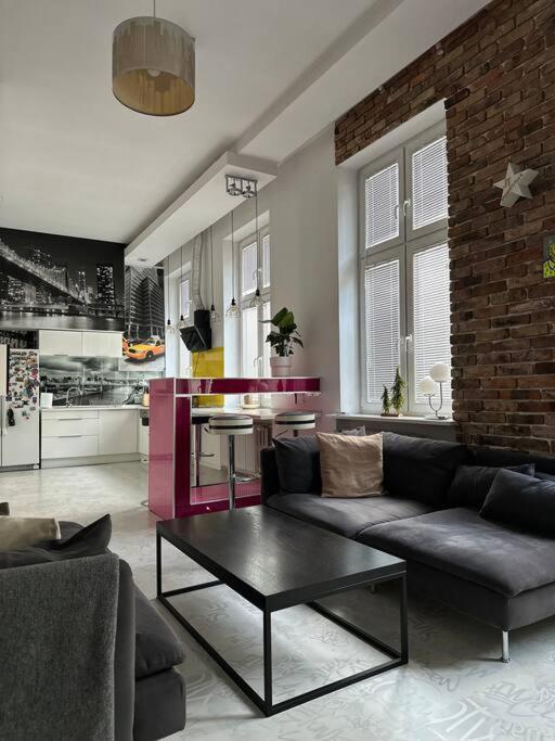 P-122 Piotrkowska Apartment. وودج المظهر الخارجي الصورة